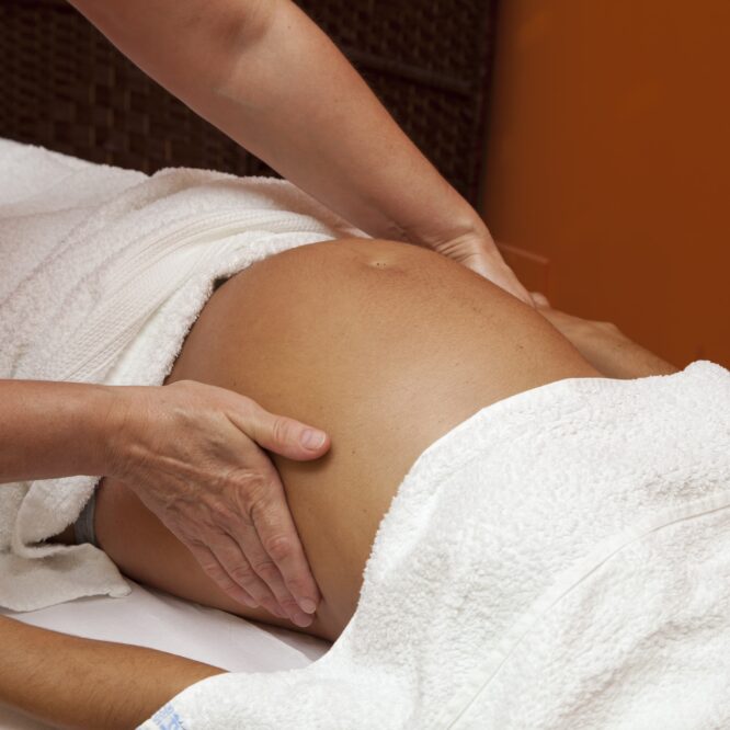 massage bien-être femme enceinte grossesse postnatal postpartum grenoble